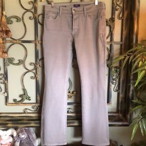 ☀️ Summer Closet Clearout! 3/$25☀️ Bundle and save! Any 3 items w/ ☀️ for $25!!